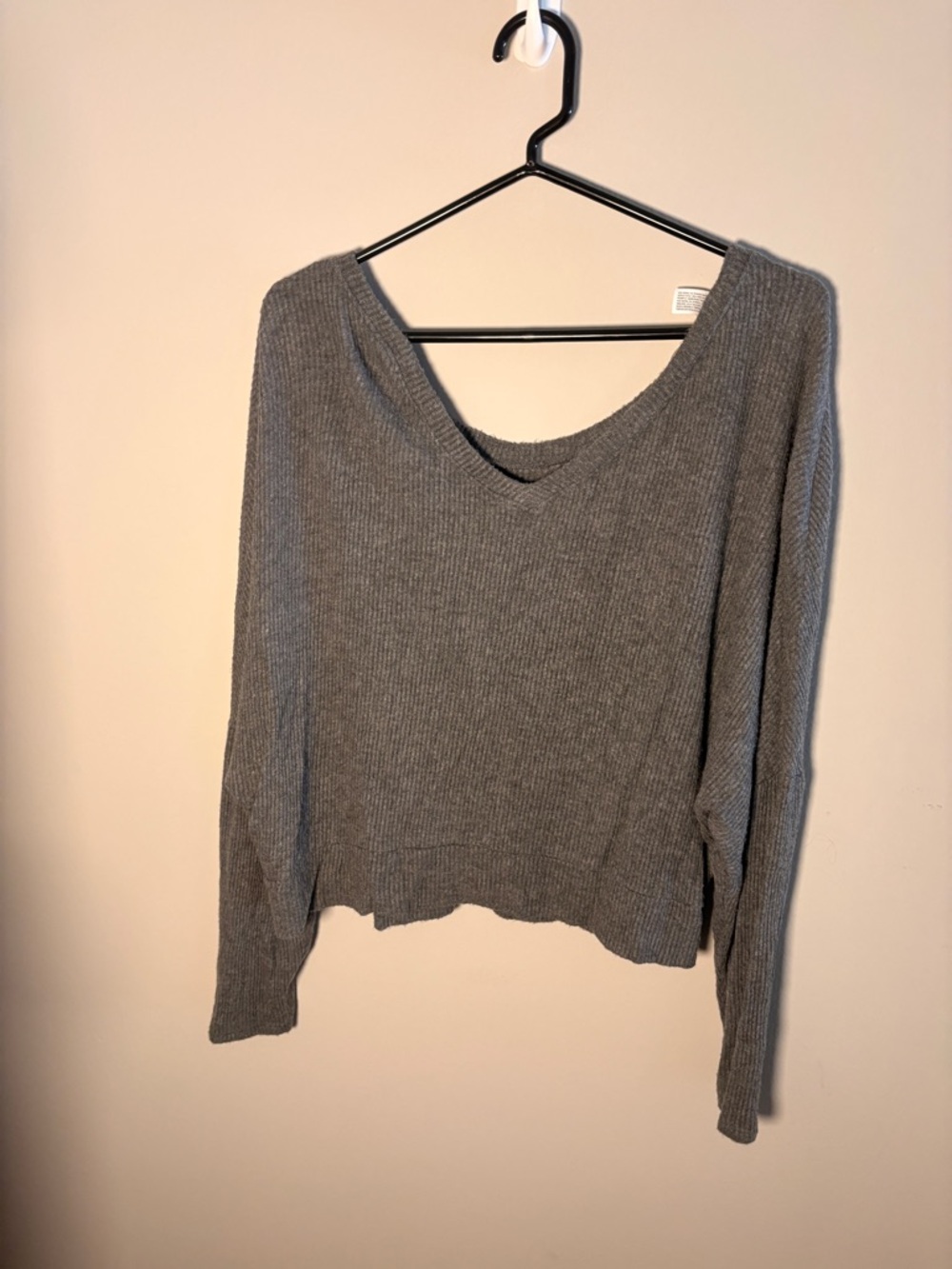 Auden Gray Ribbed V-Neck Long Sleeve Sweater